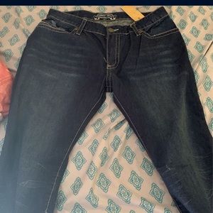 Robins jeans size 34 never worn